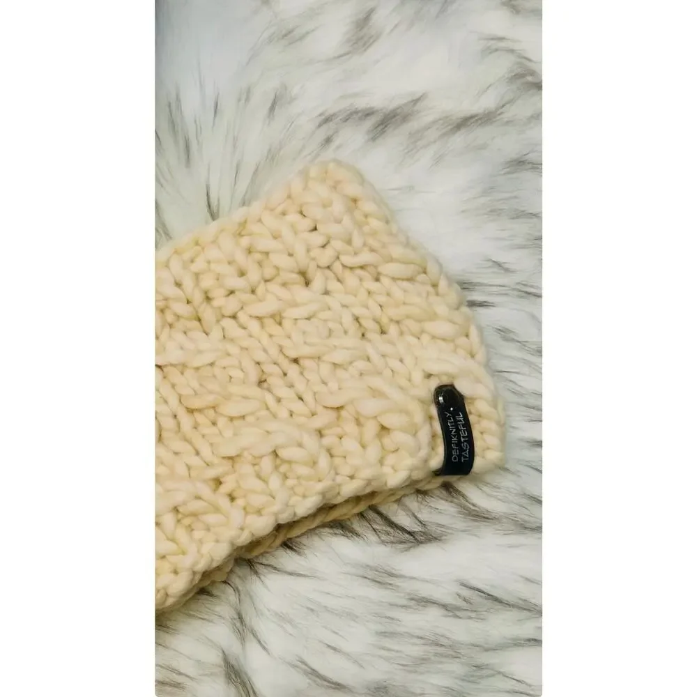 Hand Knit Merino Wool Headband - Lean On Me Design - Ivory Merino Wool